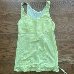 Adorable LULULEMON Gathered workout casual Tank top Women's size 6